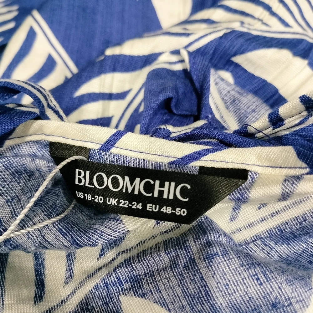 BloomChic flattering maxi